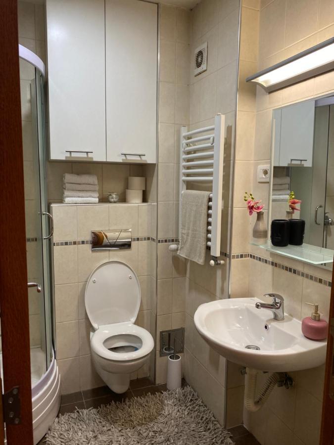 Apartman Bella Novi Beograd Bezanija Eksteriør billede